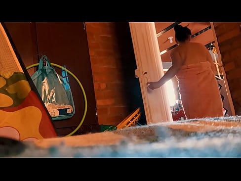 ❤️ Min onkel følger mig ind i brusebadet, han knepper mig, mens jeg tager et brusebad. ❤ Kvalitets sex at da.niceporn.ru ❌️