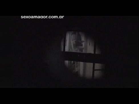 ❤️ Blondie bliver hemmeligt videooptaget af en voyeur fra nabolaget gemt bag hule mursten ❤ Kvalitets sex at da.niceporn.ru ❌️